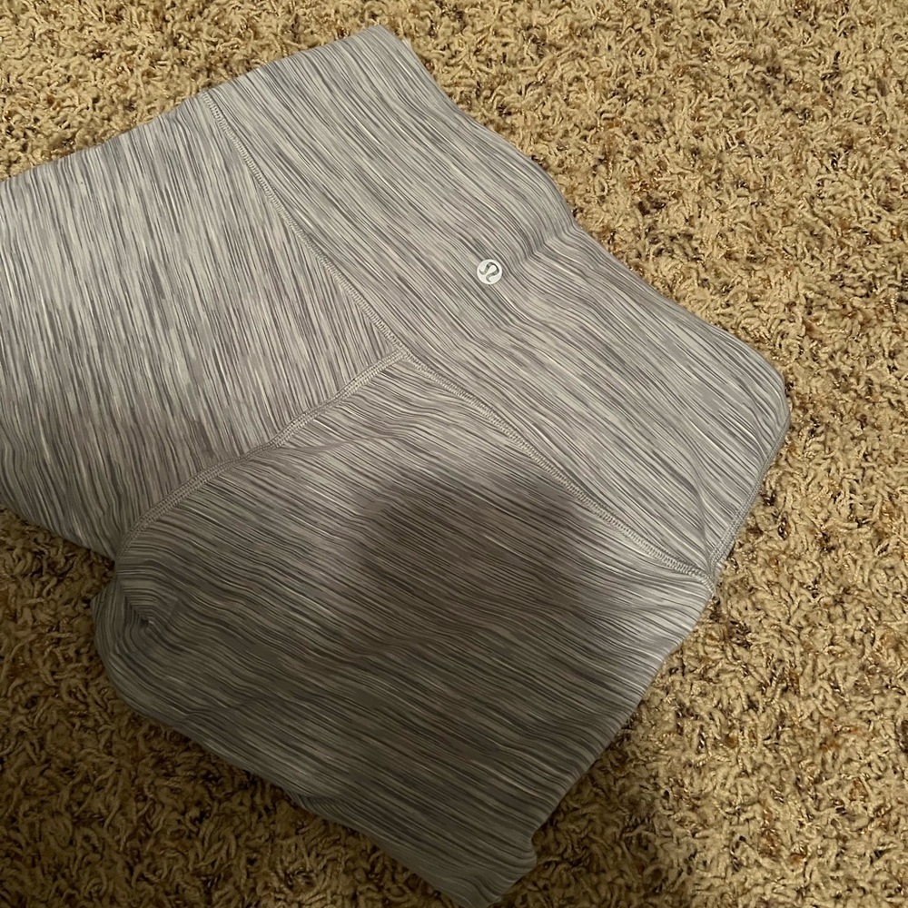 Size 8 Grey and White Lululemon Leggings
